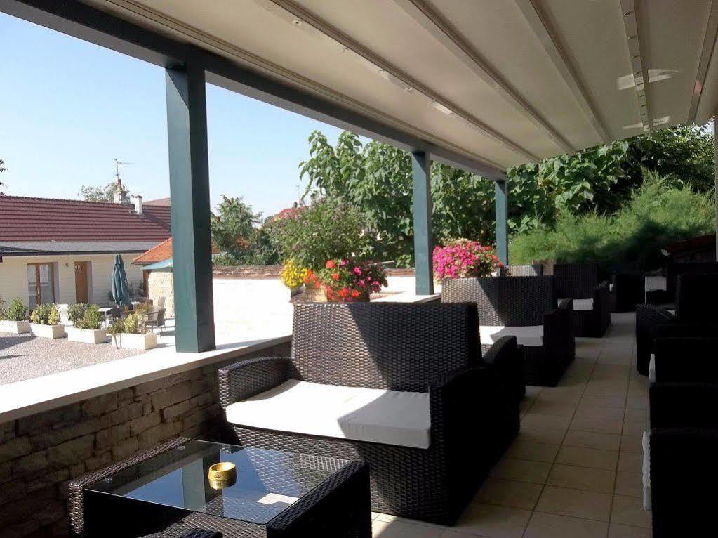 Logis L'Hotel D'Arc Arc-sur-Tille Εξωτερικό φωτογραφία
