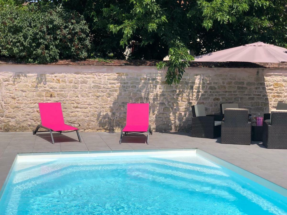 Logis L'Hotel D'Arc Arc-sur-Tille Εξωτερικό φωτογραφία
